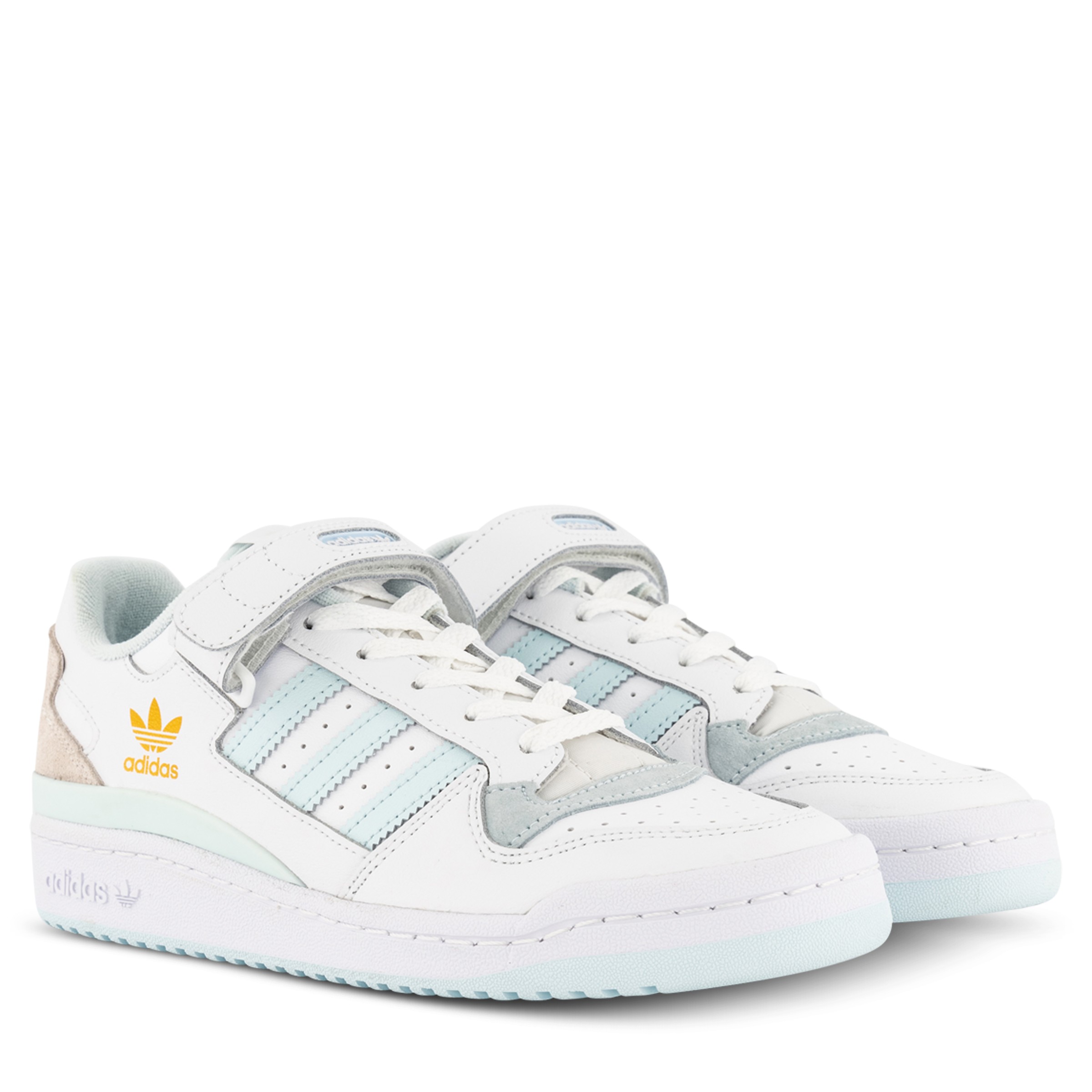 adidas forum low cloud white almost blue