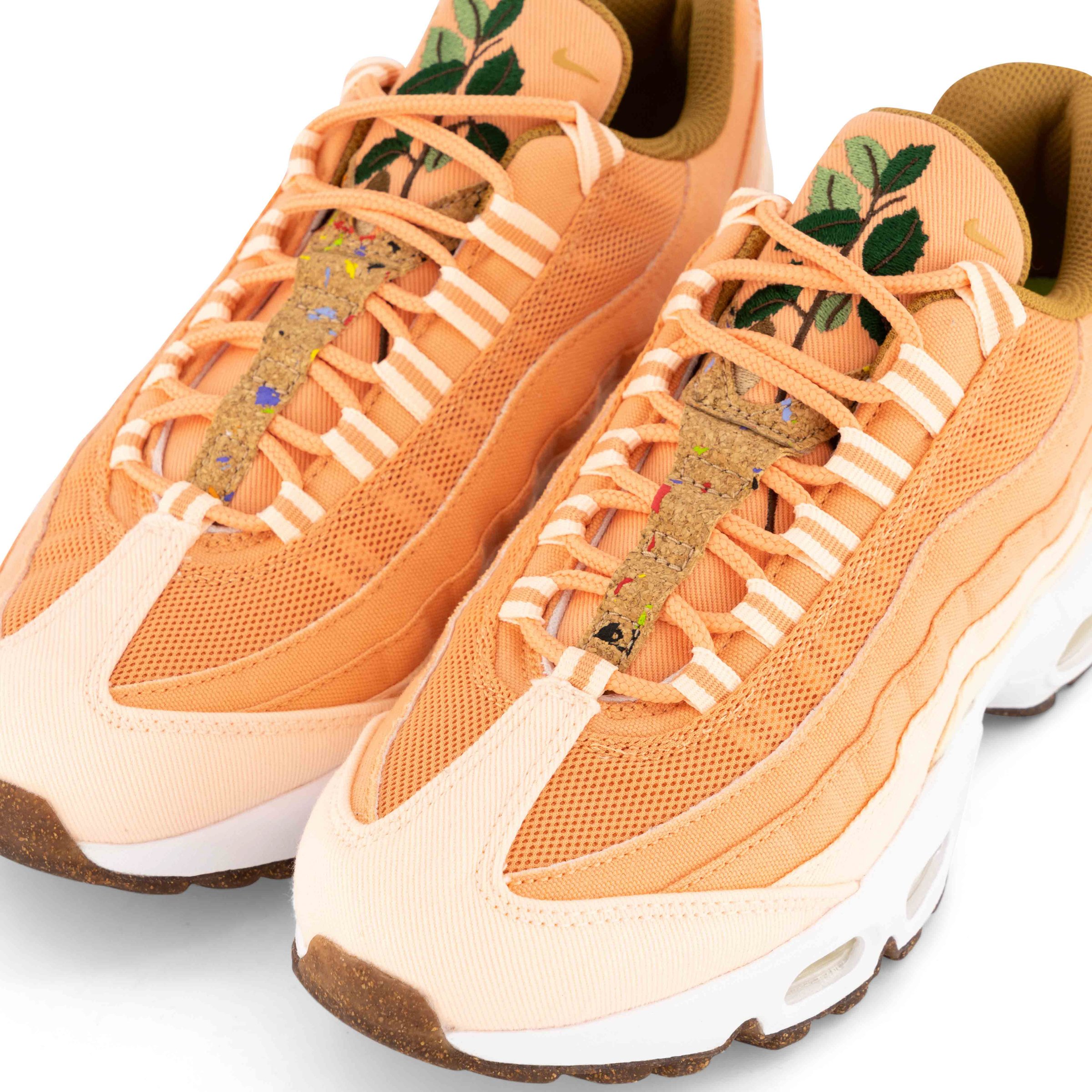 ナイキ　エアマックス95 SE \"Apricot Agate\" 24 Amazon | [ナイキ] エア マックス 95 SE W AIR MAX 95 SE