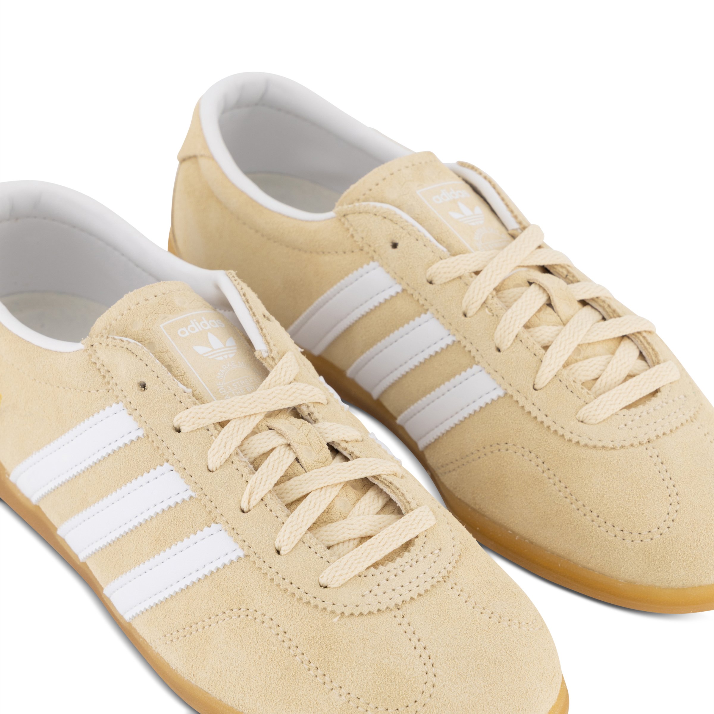 adidas Originals Gazelle Lo Pro Womens Sand Strata/Ftwr White/Gum 3 | Hype  DC