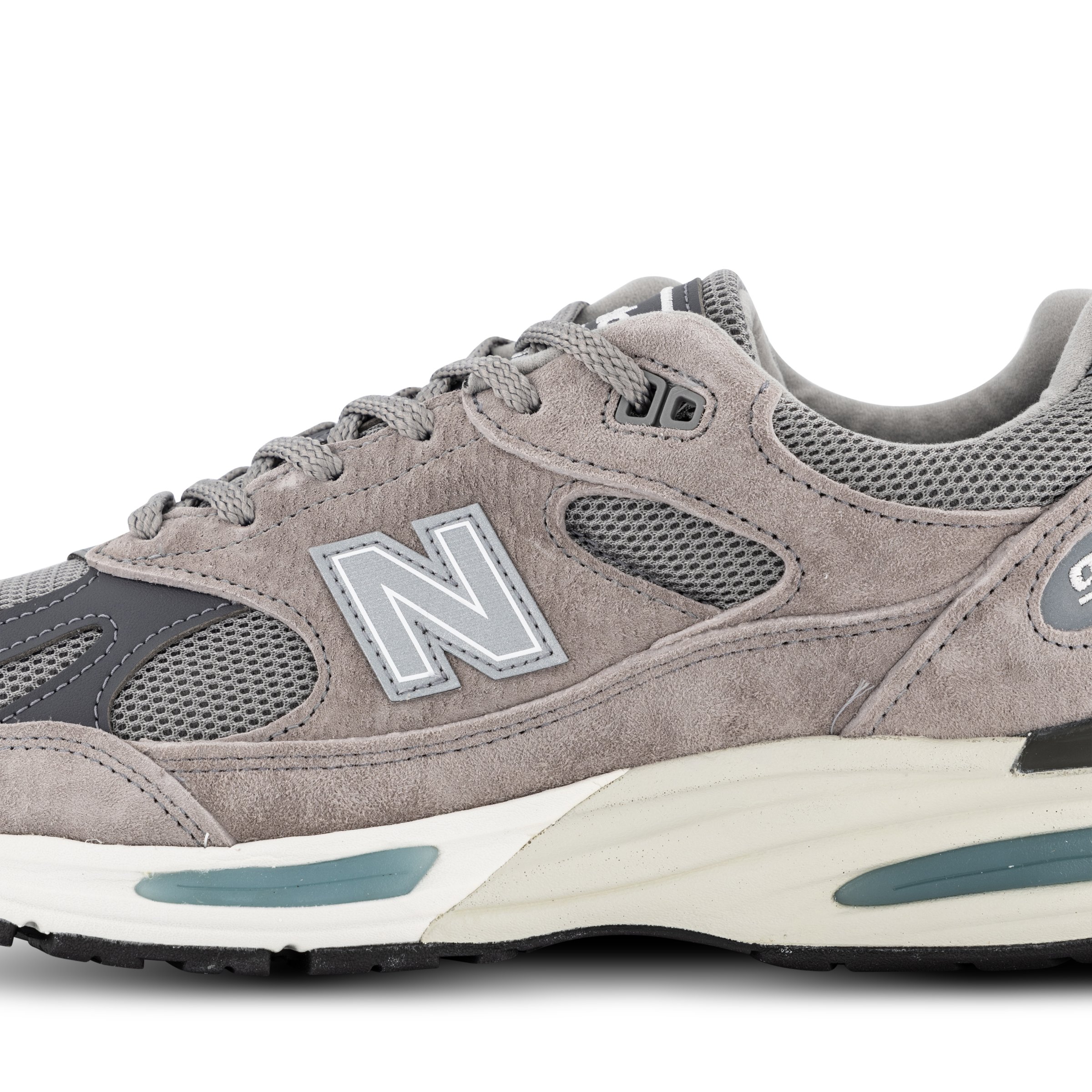 New Balance 991v2 Grey Hype DC