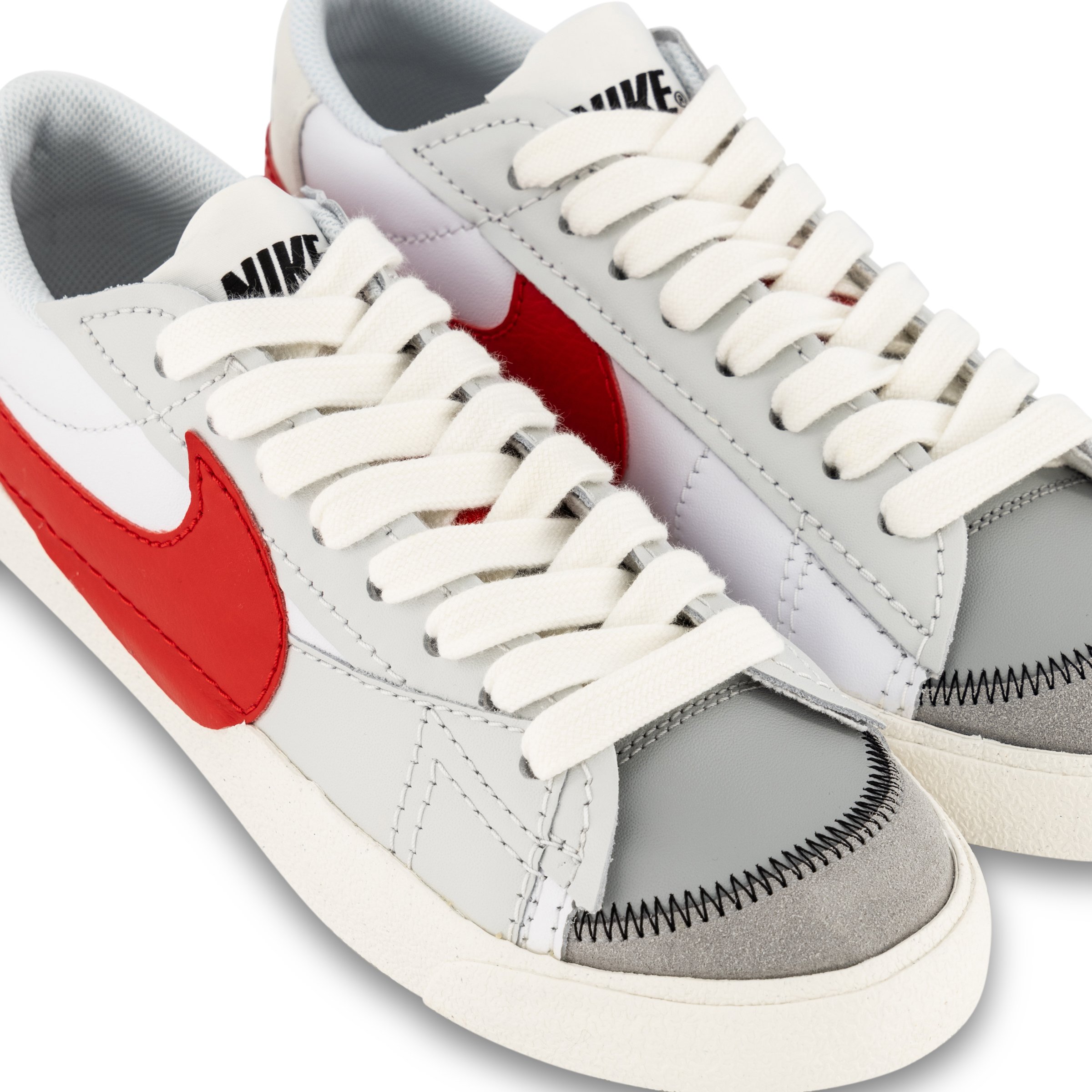 Nike blazer outlet low red swoosh