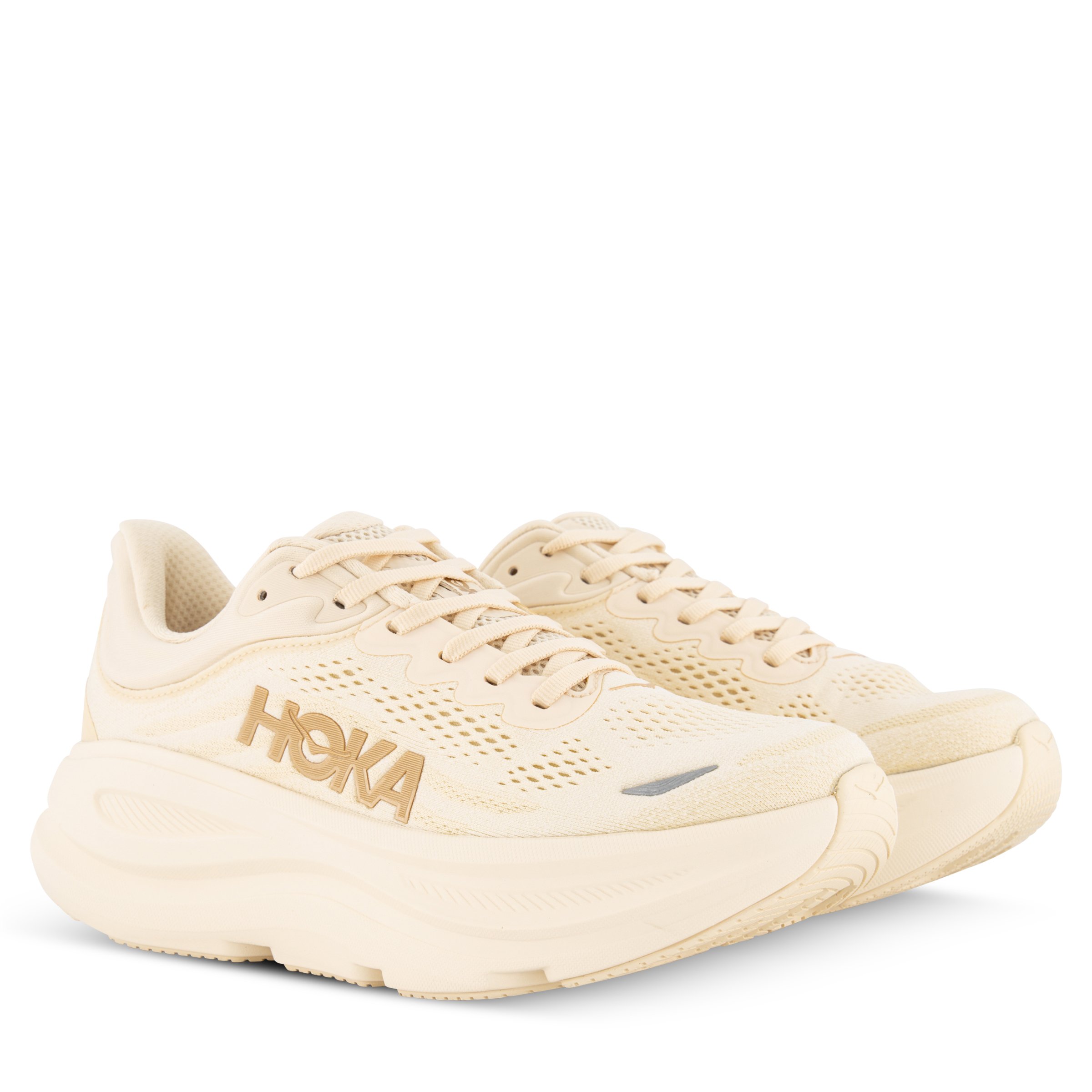 HOKA Bondi 9 Womens sneakers in Cream, pair pointing right