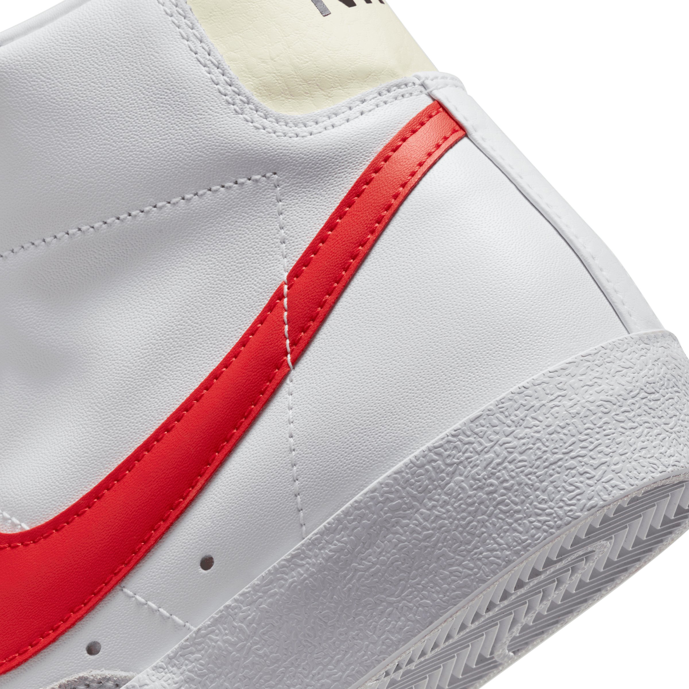 Nike Blazer Mid 77 Vintage White Picante Red Coconut Milk Hype DC