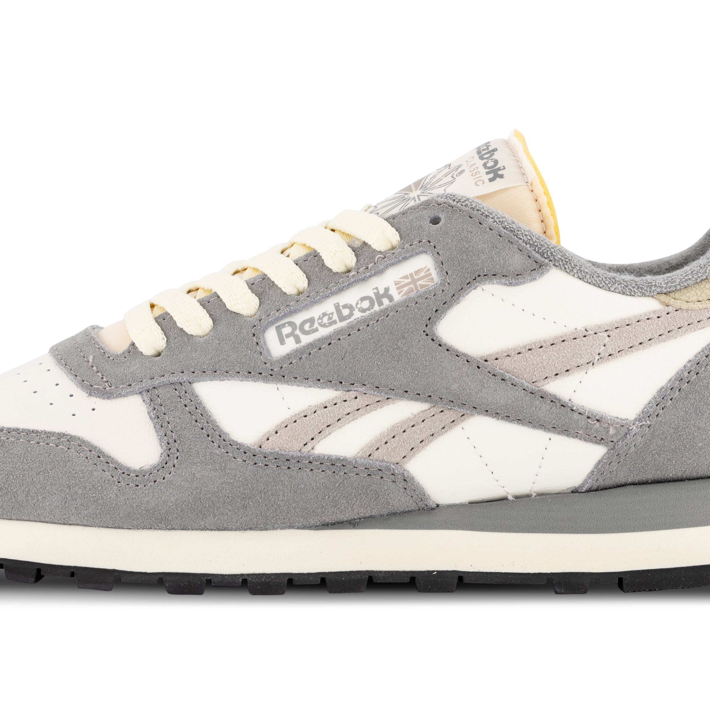 Reebok Classic Leather Chalk Grey Moonstone Hype DC