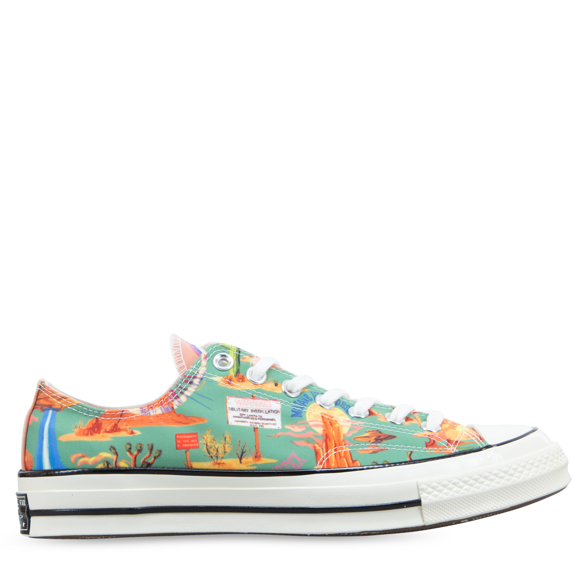 converse twisted resort low