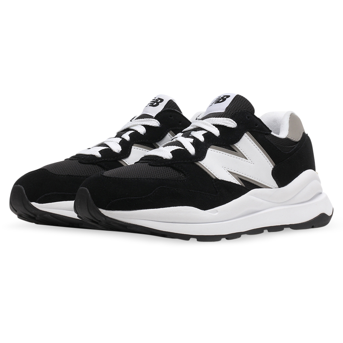 New Balance 5740 Black | Hype DC