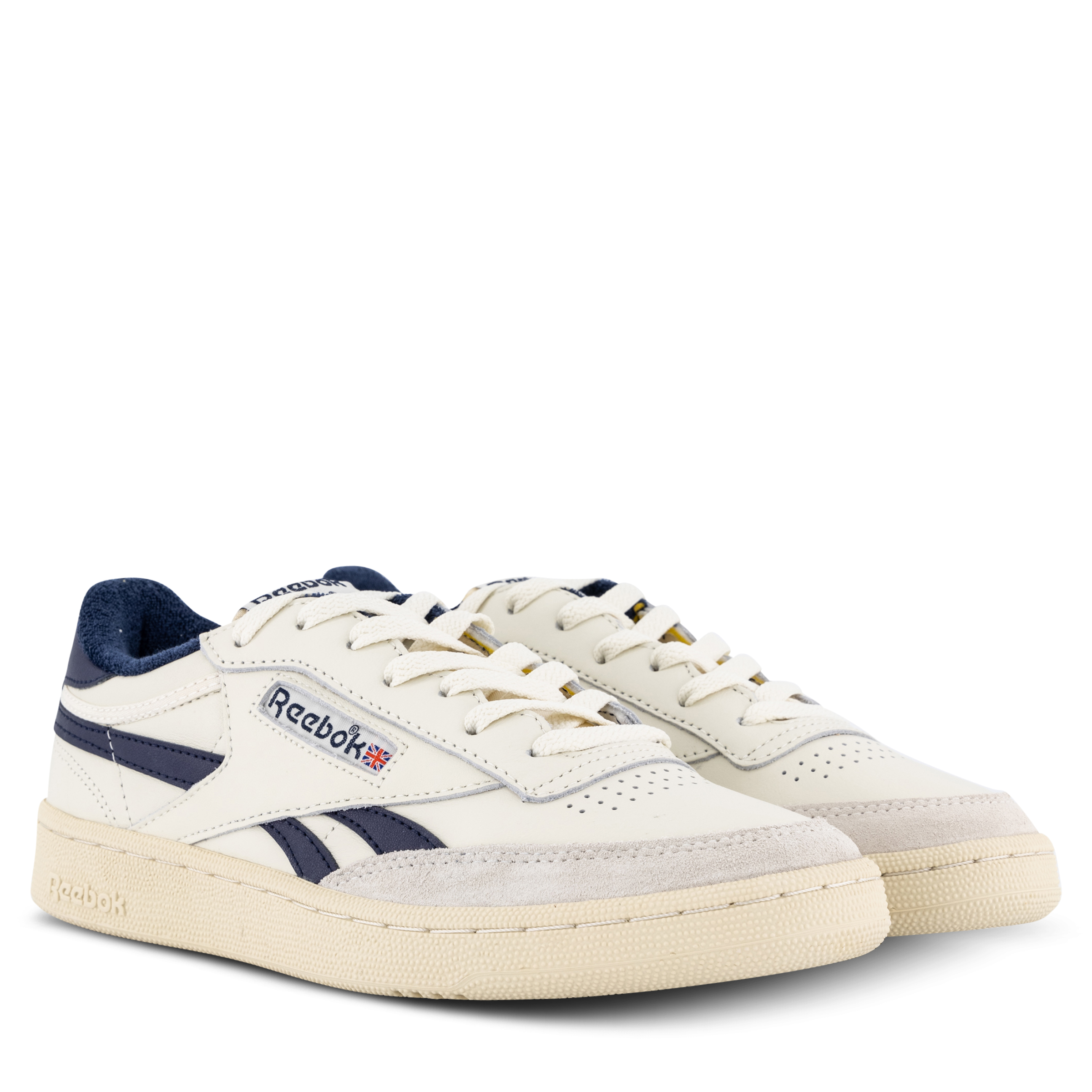 Reebok club c hot sale revenge chalk