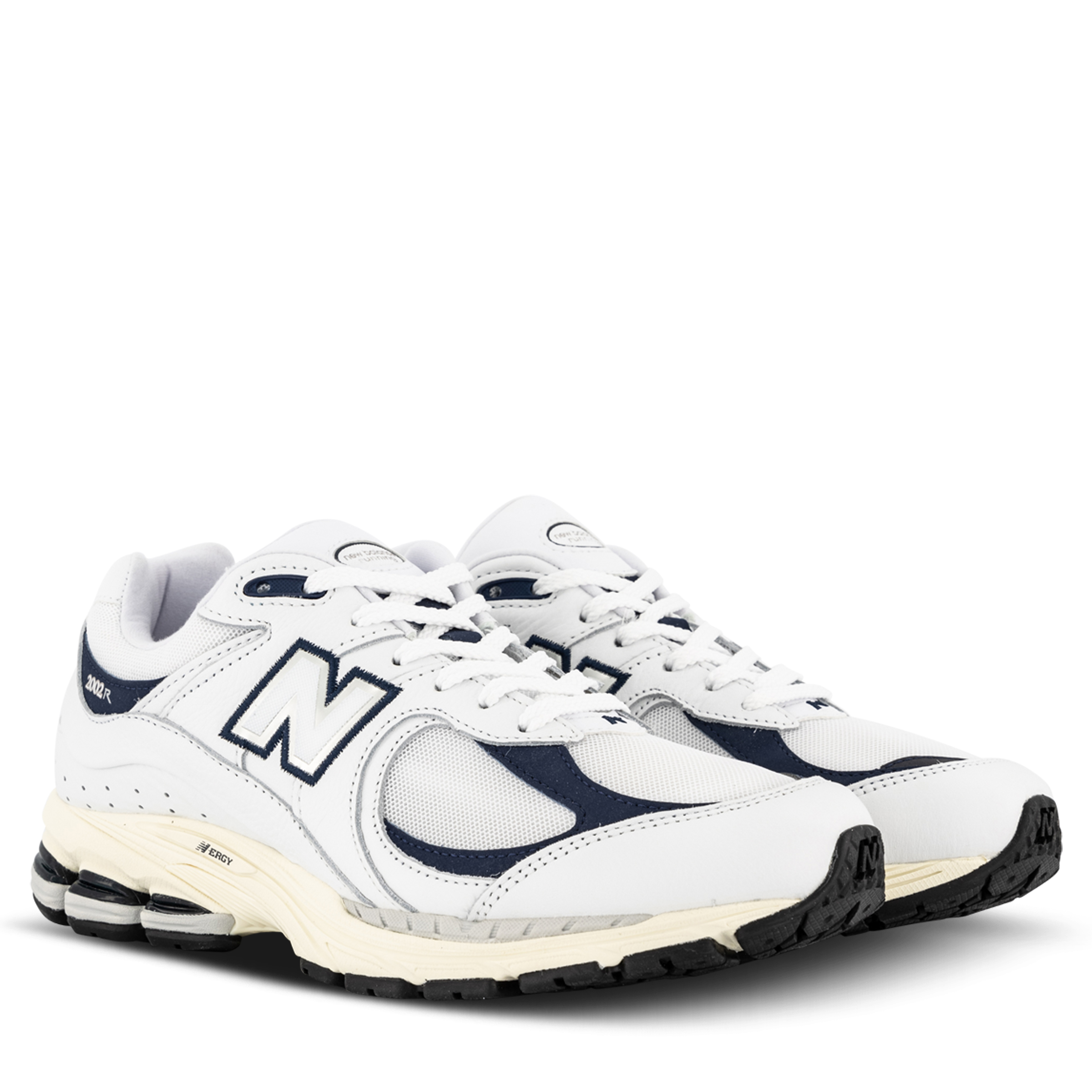 new balance 2002r triple white
